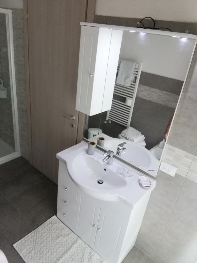 Due Magnolie Hotell Monzambano Exteriör bild
