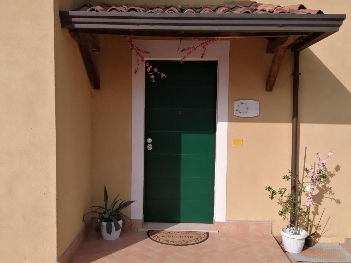 Due Magnolie Hotell Monzambano Exteriör bild